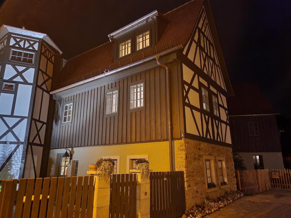 Aussergewoehnliches, Historisches, Spaetgotisches Wohnhaus Von 1519, Gries 5 게라 외부 사진