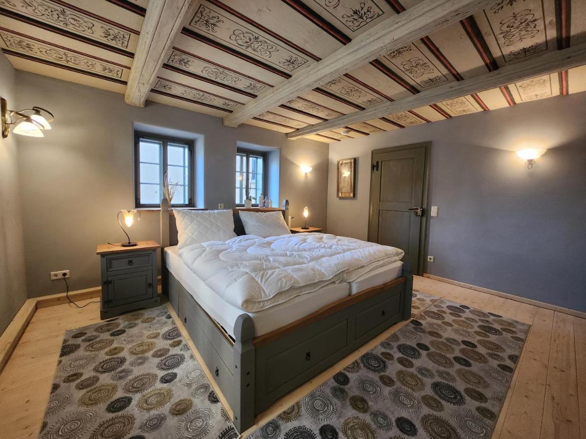 Aussergewoehnliches, Historisches, Spaetgotisches Wohnhaus Von 1519, Gries 5 게라 외부 사진